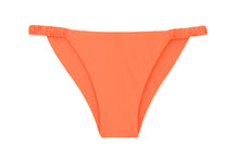 Load image into Gallery viewer, Product Front: Rio De Sol Bottom Bottom Dende Cheeky-Crispy