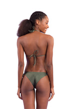 Load image into Gallery viewer, Model Back: Rio De Sol Top Top Croco Tri-Inv