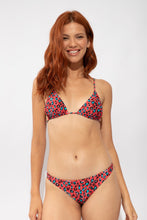 Load image into Gallery viewer, Image 04: Rio De Sol Bottom Bottom Coral-Feline Leblon