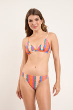 Load image into Gallery viewer, Model Front: Rio De Sol Set Set Stripes Tri-Fixo Nice-Fio