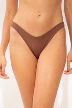 Load image into Gallery viewer, Gallery: Wednesday In Hawaii By Rio De Sol Bottom Bottom Coco Kai