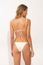 Load image into Gallery viewer, Model Back: Rio De Sol Top Top Malibu-Natural Lia-Noa