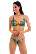 Load image into Gallery viewer, Model Front: Rio De Sol Set Set Paradise Bra-Sport Ibiza-Fixa