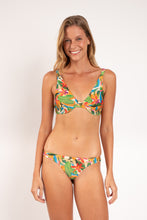 Load image into Gallery viewer, Model Front: Rio De Sol Bottom Bottom Tropical Nice