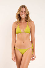 Load image into Gallery viewer, Model Front: Rio De Sol Set Set Fluity-Abacateiro Tri-Inv Lacinho