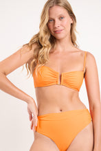 Load image into Gallery viewer, Image 08: Rio De Sol Top Top Bio-Laranjada Sara