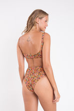 Load image into Gallery viewer, Model Back: Rio De Sol Top Top Bouquet Bliss