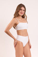 Load image into Gallery viewer, Image 04: Rio De Sol Top Top Memphis-White Bandeau-Reto