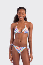 Load image into Gallery viewer, Model Front: Rio De Sol Top Top Square Frufru
