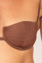 Load image into Gallery viewer, Image 06: Wednesday In Hawaii By Rio De Sol Top Top Coco Shell
