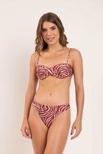 Load image into Gallery viewer, Model Front: Rio De Sol Top Top Dune Kelli
