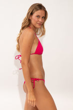 Load image into Gallery viewer, Image 04: Wednesday In Hawaii By Rio De Sol Top Top Guava Kauai
