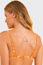 Load image into Gallery viewer, Image 07: Rio De Sol Top Top Trail-Orange Tri-Fixo
