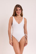 Load image into Gallery viewer, Memphis-White Zoe
