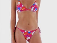 Load and play video in Gallery viewer, Video: Rio De Sol Top Top Antelope Tri-Fixo
