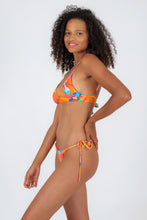 Load image into Gallery viewer, Image 04: Rio De Sol Set Set Orange-Bloom Tri-Cos Ibiza
