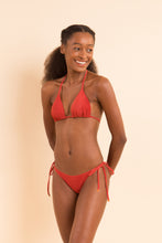 Load image into Gallery viewer, Set Malibu-Chili Tri-Inv Cheeky-Tie

