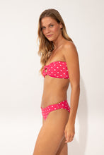 Load image into Gallery viewer, Image 04: Wednesday In Hawaii By Rio De Sol Top Top Kiko-Guava Lani
